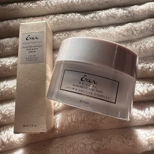 NEW Ever Youthful Skincare Set Serum Pads